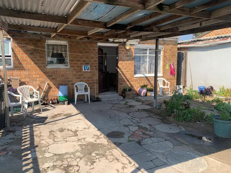3 Bedroom Property for Sale in Lentegeur Western Cape